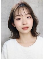 ブリス(VLISS)&nbsp;ミディアム レイヤーカット 顔周りレイヤー 透明感 20代30代40代