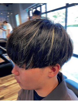 ザ ハレ 学南町店(THE HALE'S) メッシュ