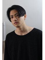 ブークル(boucle)&nbsp;ラインをしっかり出したセンターパート