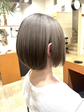 フェリア サウスガーデン(felia southgarden) 大人可愛い10代20代30代/ホワイトベージュ/ボブ