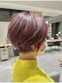 襟足スッキリの大人の丸みショート
