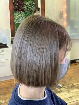 フレンズ 環状通東店(friend's) ボブ ミニボブ イメチェン 耳かけ シアーベージュ 4