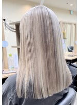 ソソ(soso)&nbsp;ハイケアブリーチ×ホワイトベージュ×デザインローライト