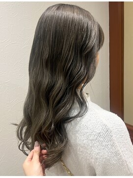 プフ 伏見(puf) [puf 伏見/丸の内/栄/名古屋]オリーブグレージュ★kasumi