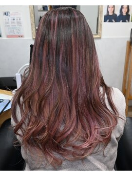 ナクレヘアー(nacure hair) 髪色感じる/ピンク系バレイヤージュ