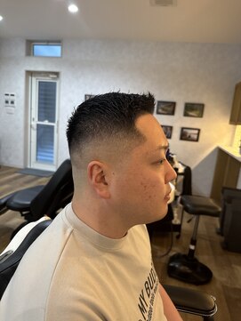 ティグレ(TIGRE) Crew Cut