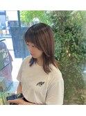 前髪パッツン×切りっぱなしボブ