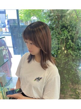 ファーレンピュアスウィート(fahren-pure-suite) 前髪パッツン×切りっぱなしボブ