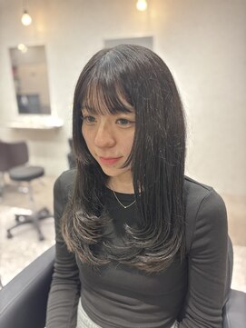 アデプト 北千住店(adept) ★オリーブグレークラゲヘアーココアベージュ小顔レイヤー