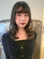 マカロニコースト(macaroni coast) ステップカット レイヤーカット デザインカット 前髪あり