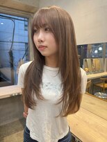 サンク 原宿 表参道(cinq)&nbsp;ミディアムレイヤーストレートロングウルフミルクティーベージュ