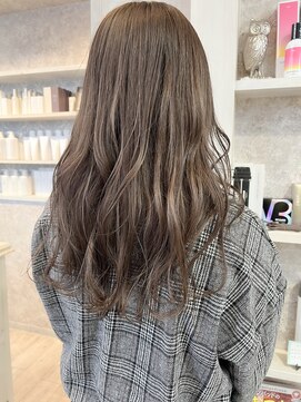 キャアリー(Caary) 福山市美容室Caary大人気!!くすみベージュ系ロングヘア