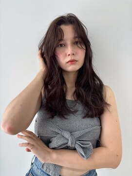 ユーフォリア 青山(Euphoria) ミディアムレイヤー/フォギーベージュ/透明感カラー