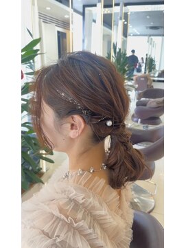 フィッツ(Fits) ふわふわローポニー