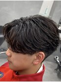フェザーショートパーマセンターパート