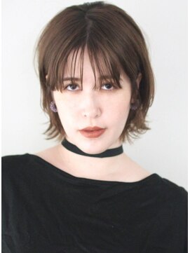 サーカス バイ ビュートリアム 青山(CIRCUS by BEAUTRIUM) 【30代　40代】レイヤー ふんわり　外ハネ　ボブ　小顔