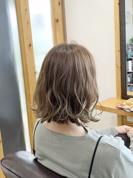 グリート(greet) アッシュ＋ベージュ