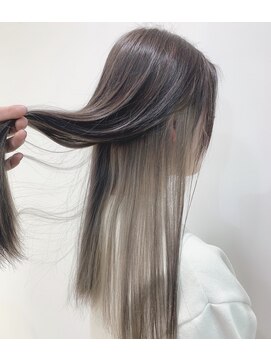 アッシュ 二子玉川店(Ash) インナーカラー