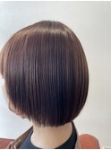 前上がりショートボブ