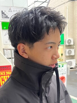 アイズ 海老名(AIZU) スパイキーショート アップバングショート ベリーショート 短髪