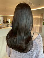 ビビバイベル(BiVi by BHEL)&nbsp;桑名ロングレイヤーカットハッシュカット透明感カラー重めロング