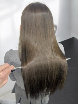 ピリオド 赤坂(Period.) ロングヘアー オリーブベージュ 縮毛矯正 髪質改善 赤坂美容室