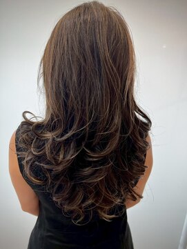 ダマーニ 表参道(DAMANI) 似合わせカット/ミディアムレイヤーカット[表参道駅]