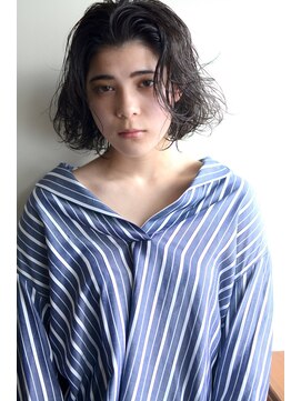 ミラバイグリーン(Mira by green) dark gray×springy perm 04