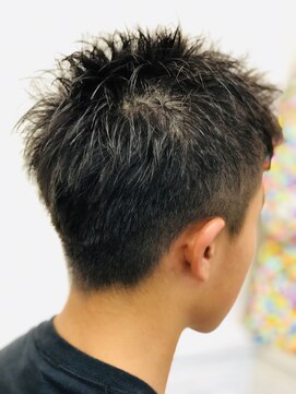 ヘアーブティック にし　NISHI メンズショートスタイル