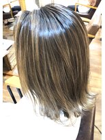 カルネ(Karne)&nbsp;バレイヤージュカラー