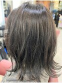 20代30代大人可愛い/外ハネ/アッシュグレー/くびれ/ブリーチなし