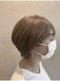 ミルクティーベージュ