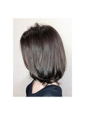 大人女子ミディアムボブ