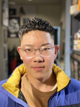 バーバー スタジオ ラフテル(Barber Studio RAFTEL) クロップスタイル