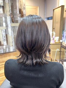 ファヴォリヘアー(favori hair) ウルフstyle/大人女子