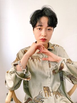 ルーク(LUKE) ショートセンターパートパーマ