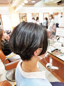 ネオリーブアイム 横浜西口店(Neolive aim) 40代～60代にオススメ　クビレショート