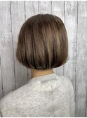 【ハイライト】【白髪ぼかし】【ショート】マッシュボブ