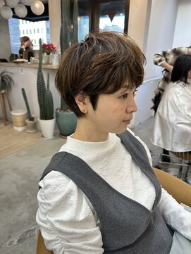 ロンドアジュール 横浜(Lond azur) ☆束感ふわっとトップワンカールショートパーマ