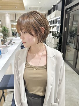 ステアケース 武蔵小杉店(stair:case) 大人かわいい ハイライト 髪質改善 ショートボブ