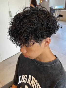 クラップス オル 金沢八景(CLAPS Ore) 波巻きスパイラルパーマメンズマッシュパーマツイストパーマ