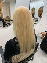 ドットハリス(.Hallis)&nbsp;ハイトーン/抜きっぱなしブロンド/髪質改善