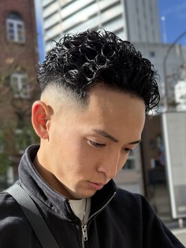 ワールドシップモトマチ(WORLD SHIP MOTOMACHI) 極道パーマおすすめです！