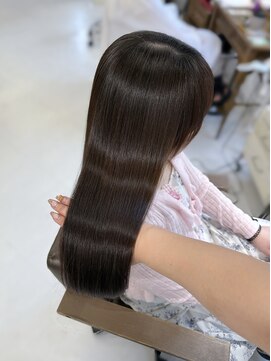 ハピネス 梅田茶屋町店(HAPPINESS) 韓国風/レイヤーカット/顔周り/顔まわり/髪質改善/ベージュ