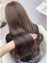 エス(Ess)&nbsp;美髪/ワイドバング/ホワイトブロンド[髪質改善/ヘアセット/大宮]