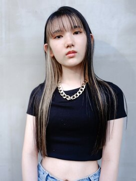 オーオ シカシカ(OOO YY) 耳のかけ方で見え方が変わるインナーカラー/デザインカラー