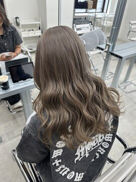 メイドバイスティーン(MADE BY STEEN) ミルクティーグレージュ