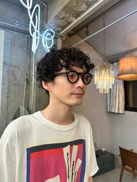 ステップボーンカット トーキョー(STEP BONE CUT TOKYO) 【ステップボーンカット】