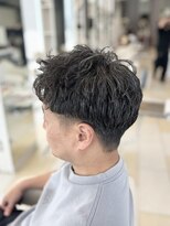 ミーティア バイ クアトロ(Meteor By QUATRO) メンズパーマ