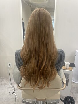 ウルア 三鷹店(ULUA) ベージュ 髪質改善トリートメント